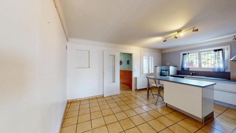 Maison - 137 m² - 5 pièces