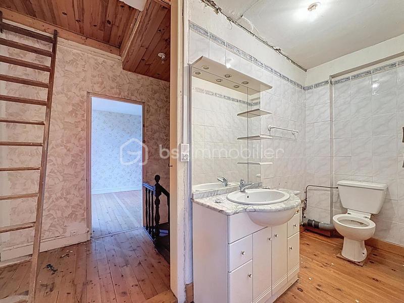 Maison de ville - 108 m² - 8 pièces