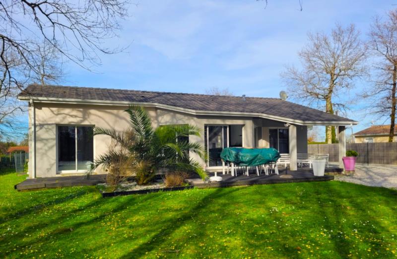 Maison - 108 m² - 4 pièces