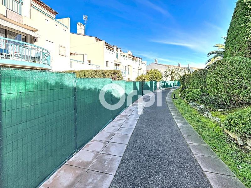 Studio - 27 m² - 1 pièce