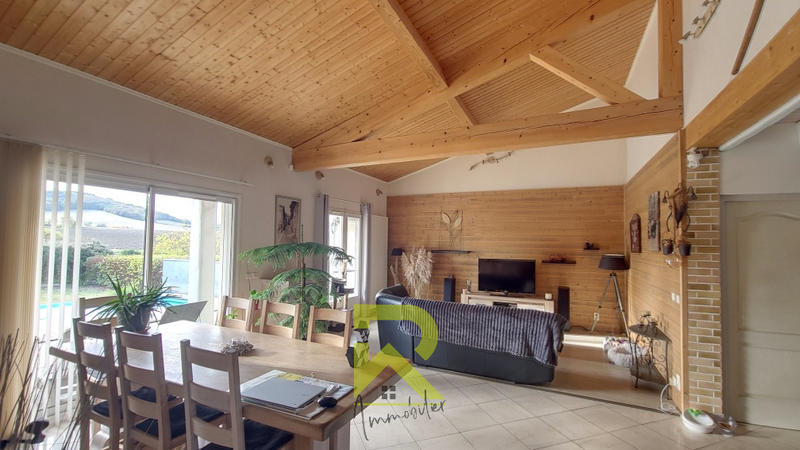 Villa - 120 m² - 4 pièces