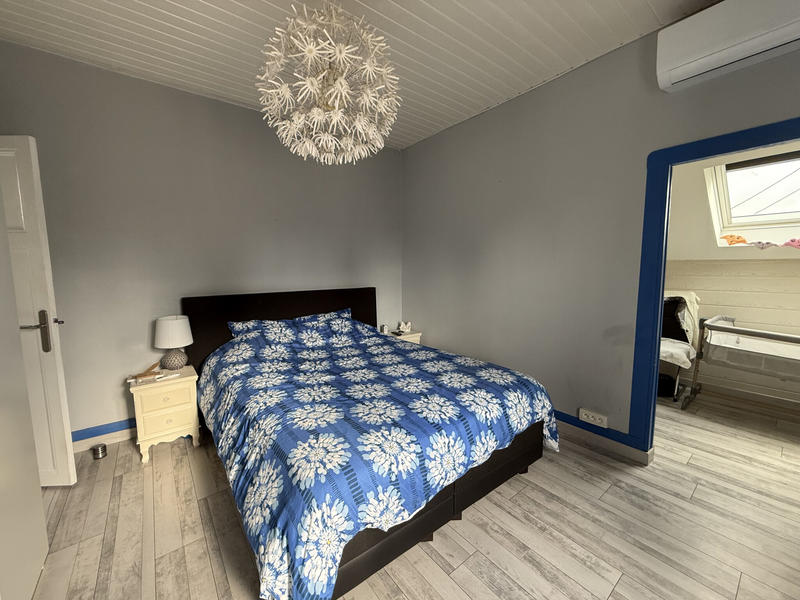 Maison - 105 m² - 7 pièces