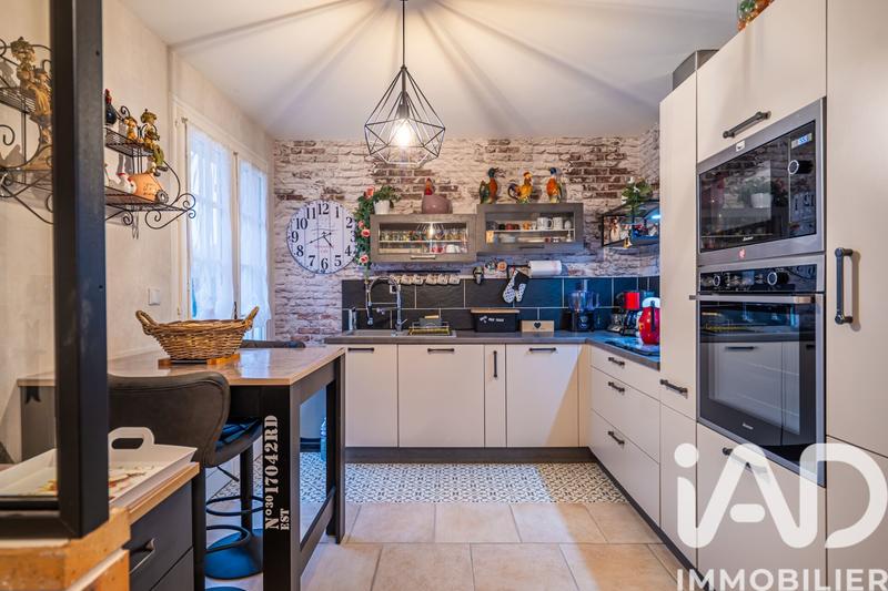 Maison - 144 m² - 6 pièces