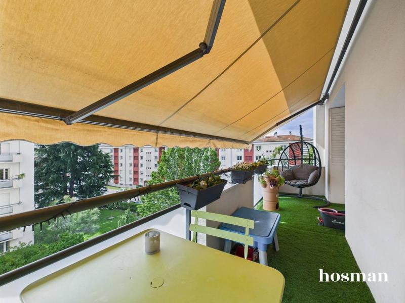 Appartement - 84 m² - 4 pièces