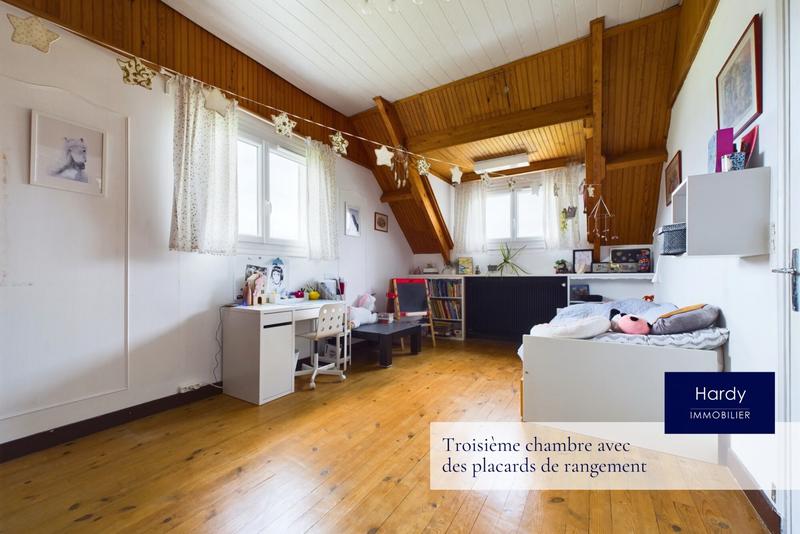 Maison - 162 m² - 6 pièces