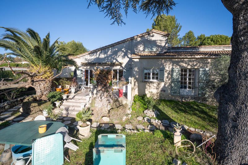 Maison - 125 m² - 4 pièces