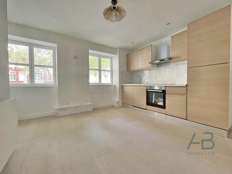 Appartement - 57 m² - 3 pièces