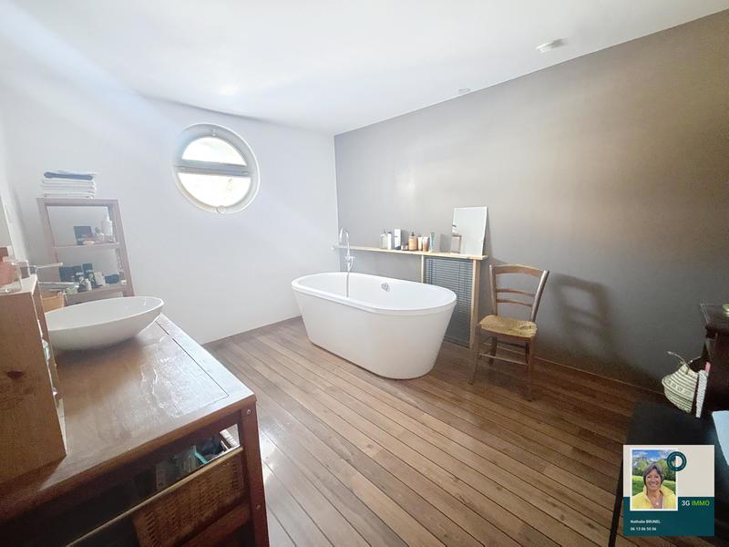 Ferme - 220 m² - 8 pièces