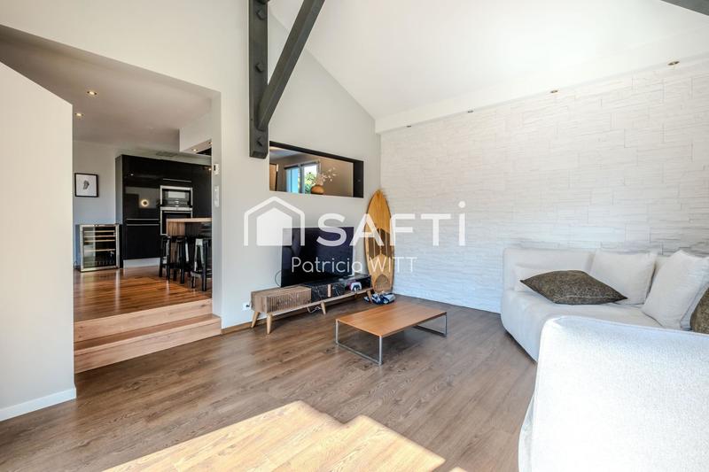 Maison - 158 m² - 5 pièces