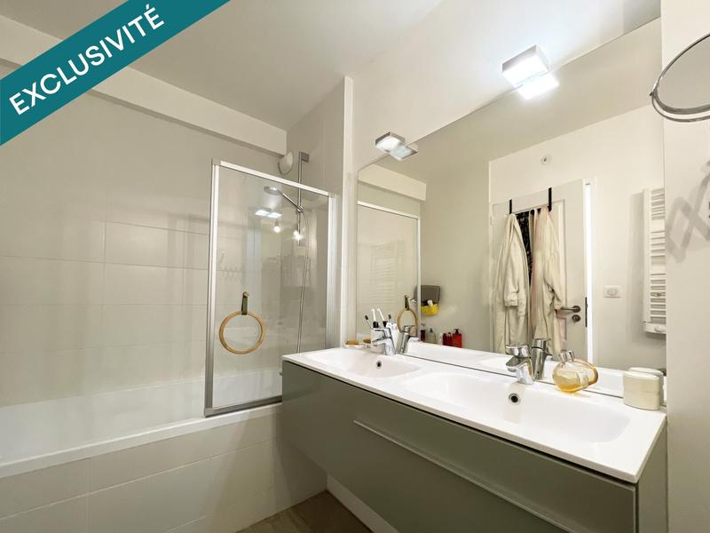 Appartement - 97 m² - 5 pièces