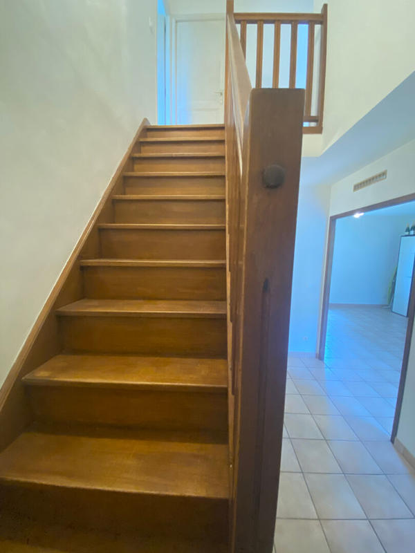 Maison - 101 m² - 6 pièces