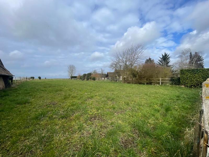 Terrain constructible - 1 341 m²