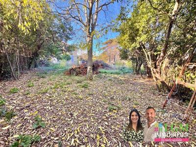 Terrain constructible - 1 941 m²