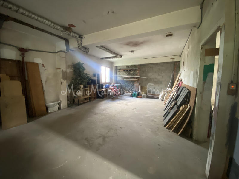 Immeuble - 200 m² - 12 pièces