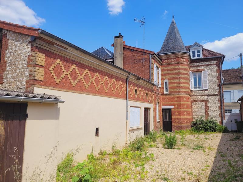 Maison - 135 m² - 4 pièces