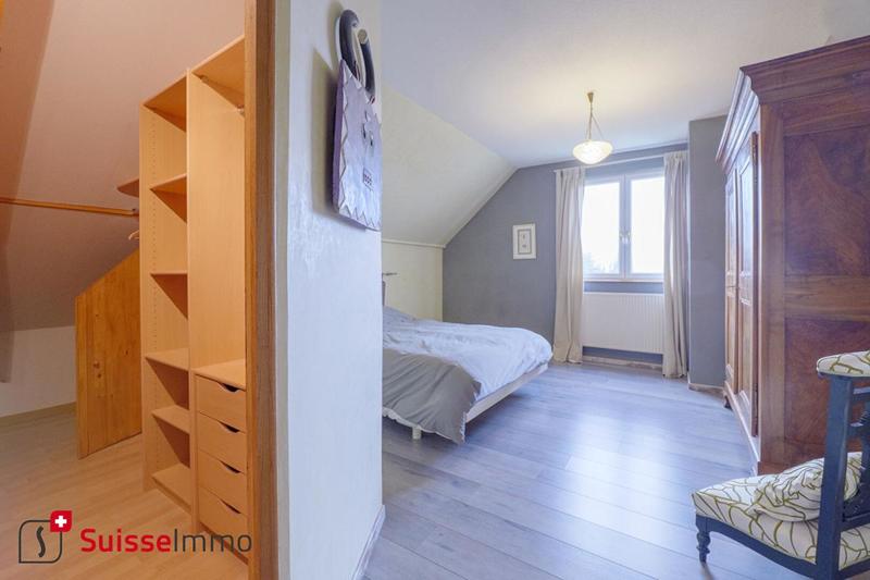 Maison - 200 m² - 7 pièces