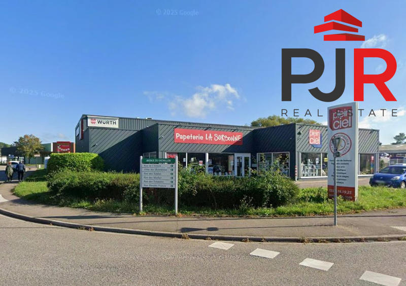 Local commercial - 319 m²