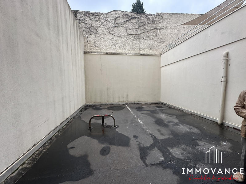 Appartement - 81 m² - 3 pièces