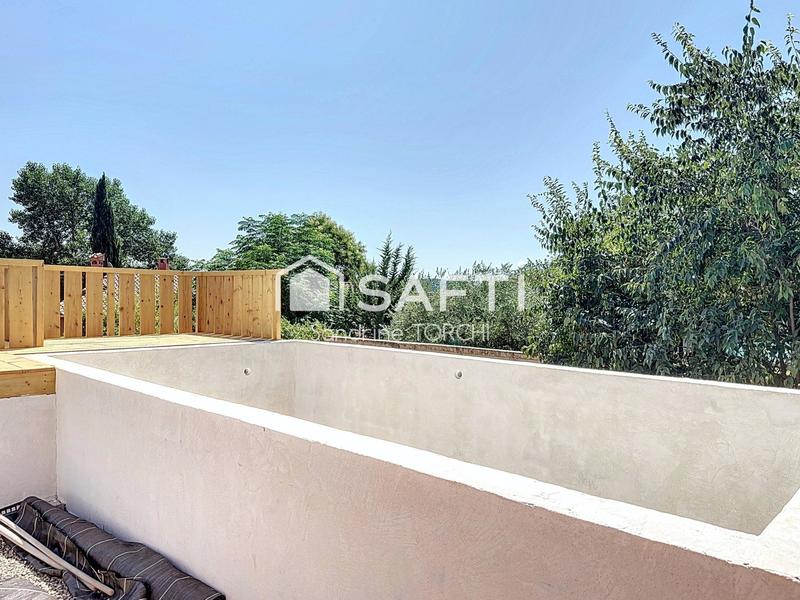 Maison - 95 m² - 4 pièces