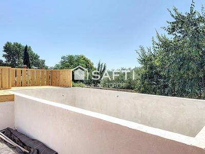 Maison - 95 m² - 4 pièces