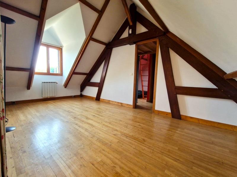 Maison - 85 m² - 5 pièces