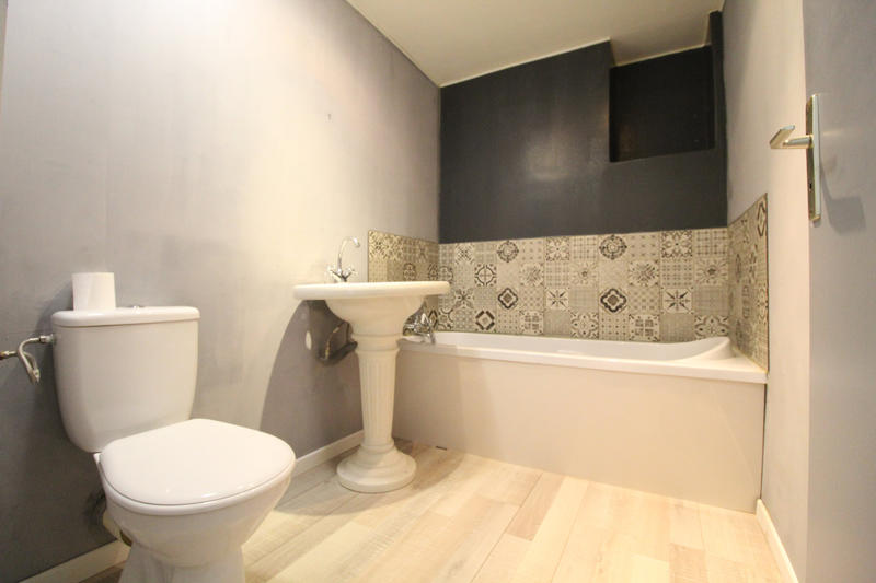 Maison - 159 m² - 6 pièces