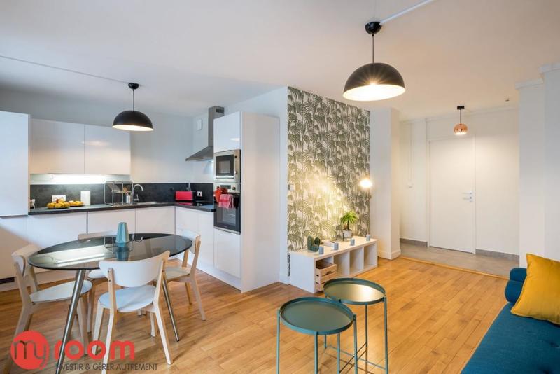 Chambre - 9 m² - 1 pièce