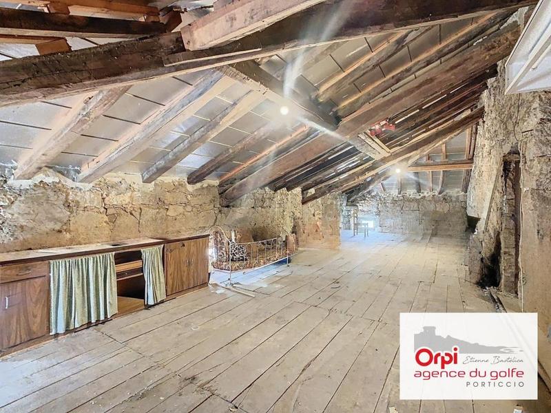 Maison de village - 220 m² - 4 pièces