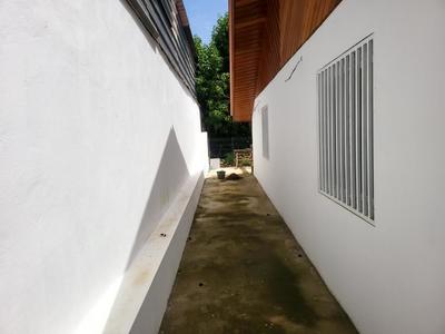 Local commercial - 200 m²