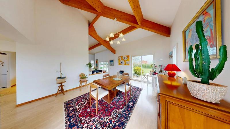 Villa - 166 m² - 5 pièces