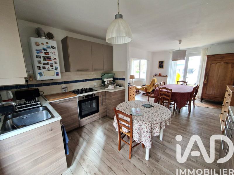 Maison - 80 m² - 4 pièces