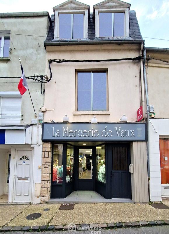 Immeuble - 145 m² - 5 pièces