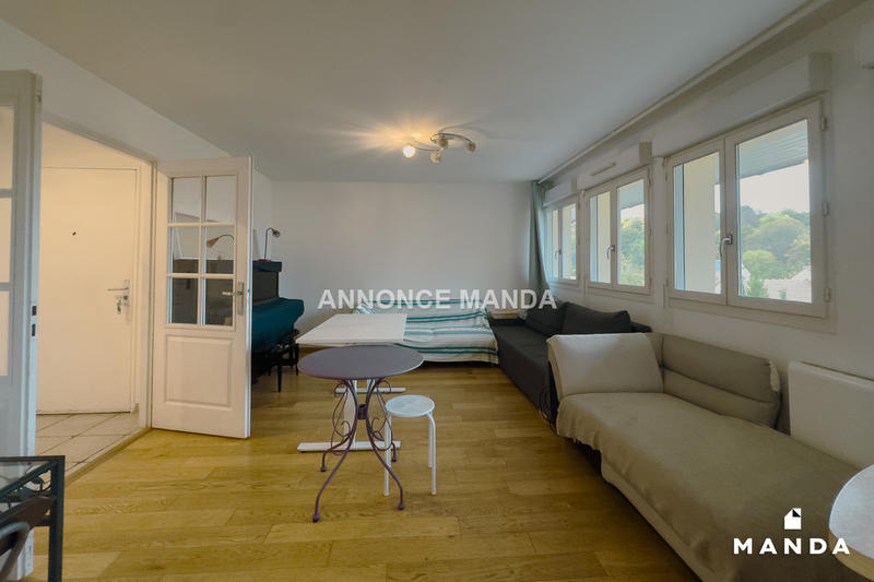 Appartement - 75 m² - 4 pièces