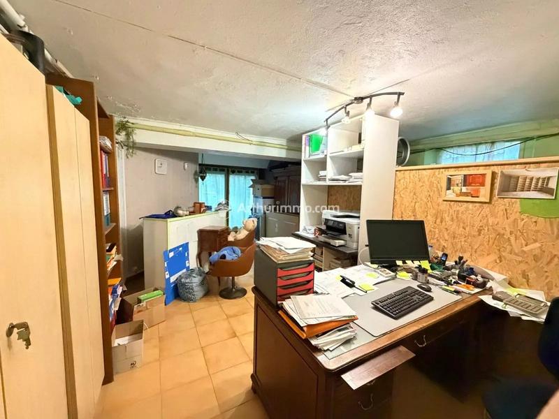 Maison - 187 m² - 5 pièces