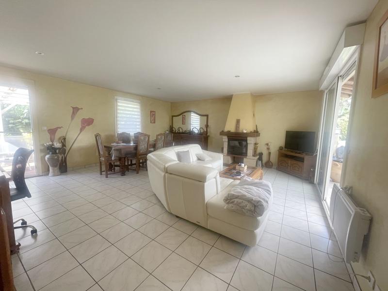 Maison - 114 m² - 6 pièces