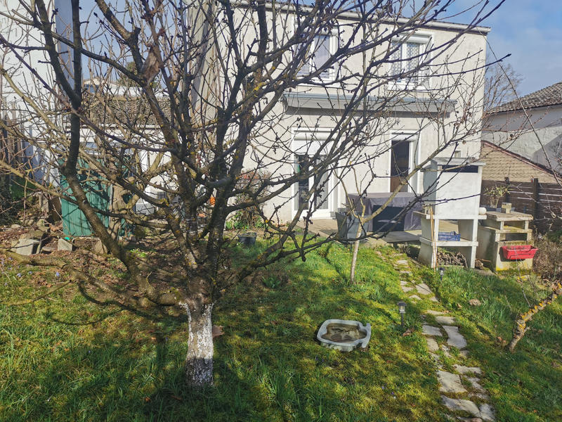 Maison - 100 m² - 5 pièces