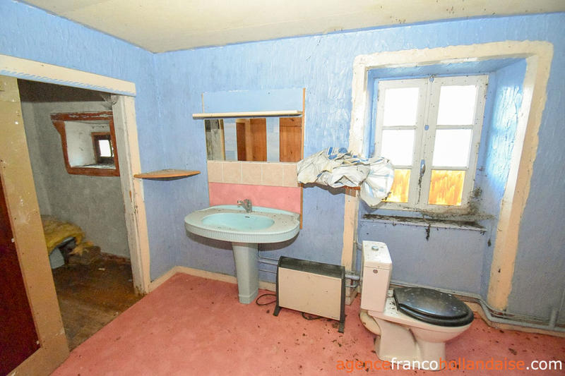 Maison en pierre - 130 m² - 7 pièces