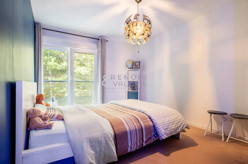 Maison - 223 m² - 6 pièces