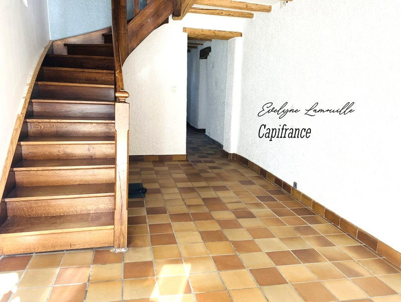 Maison - 181 m² - 6 pièces