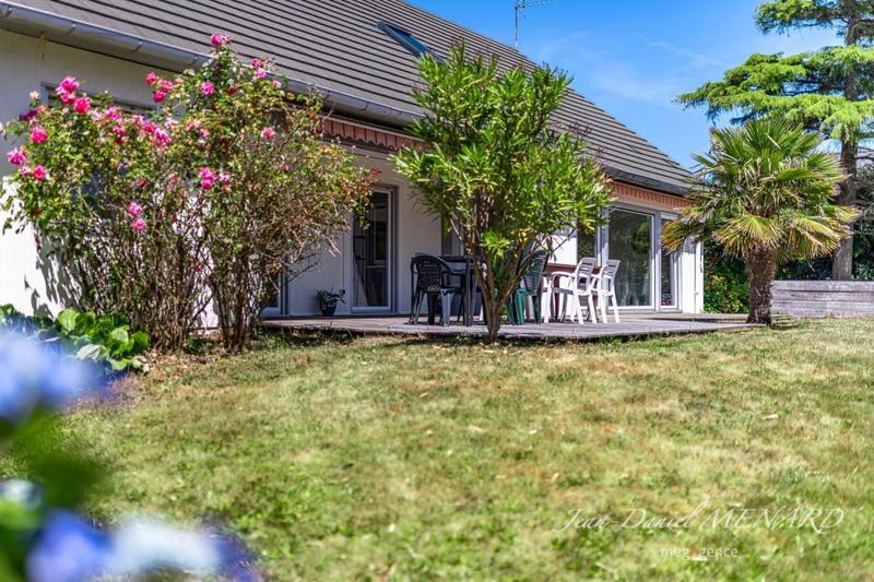 Maison d'architecte - 290 m² - 8 pièces