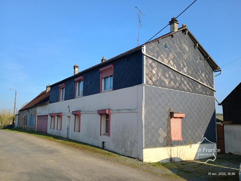 Maison de village - 210 m² - 10 pièces