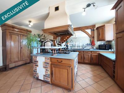 Maison - 153 m² - 5 pièces