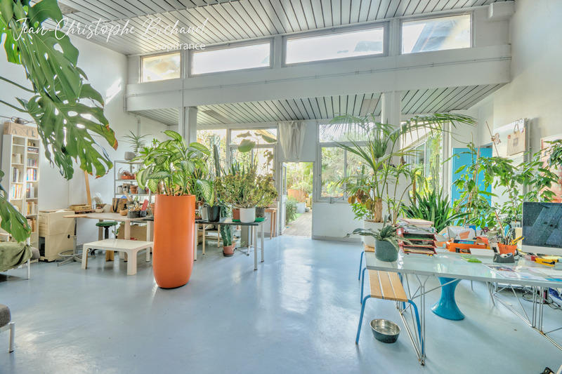 Loft - 275 m² - 5 pièces