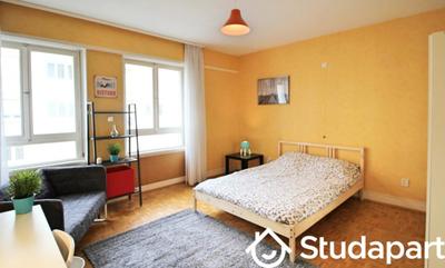 Chambre - 15 m² - 1 pièce