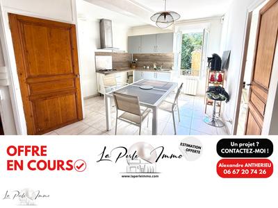 Maison de village - 80 m² - 4 pièces