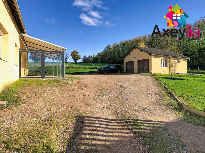 Maison - 95 m² - 4 pièces