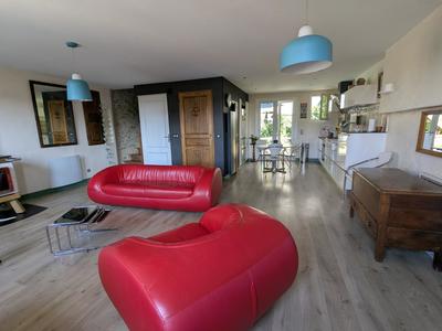 Appartement - 85 m² - 4 pièces