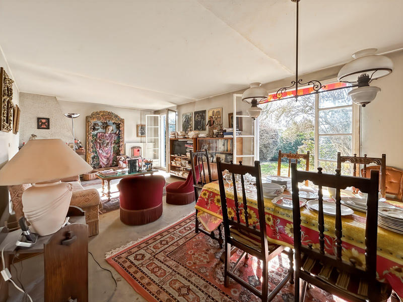 Maison - 151 m² - 6 pièces