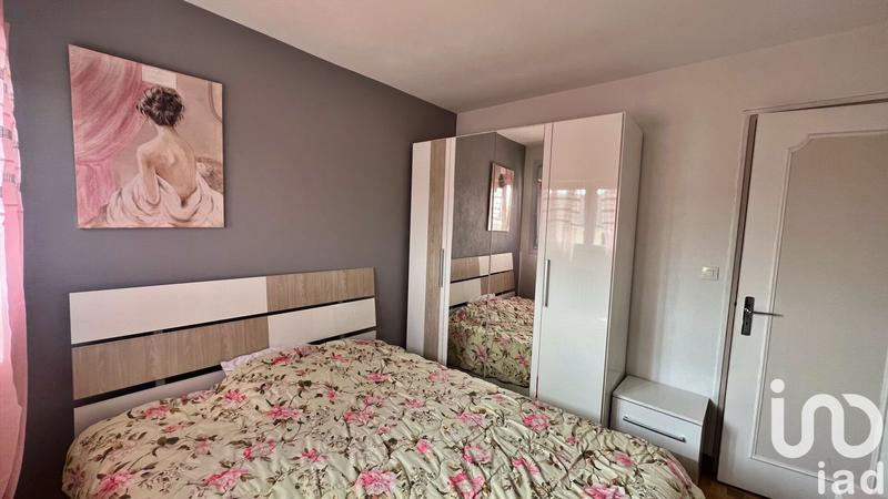 Maison - 180 m² - 8 pièces