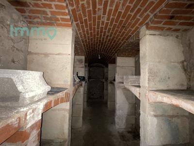 Maison - 270 m² - 8 pièces